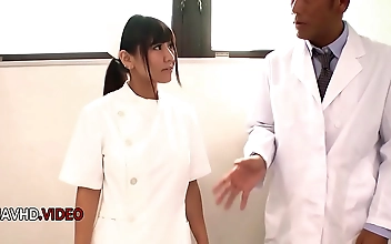 交换 黄色大片 Sizzling Japanese Wife Tempts Mature Lover in Hot