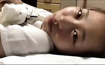 宝贝 Seductive Asian Teacher Teases Students Before Hot Classroom