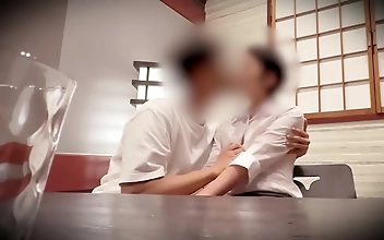 福利 Seductive Asian Beauty Awaits Her Man on Cozy