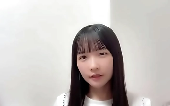 亚洲 Busty Akiho Nishimura Offers Sensual Showdown With Explosive