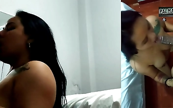 不卡 Sultry Curvy Asian Babe Savors Dual Penetration Ecstasy