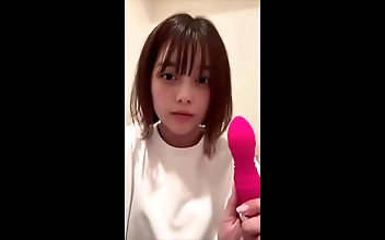 裸体 Teens Surrender to Forbidden Temptations in Sinful Night