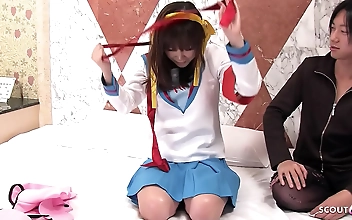 Passionate Babe Moans Loudly During Fiery Doggy Style