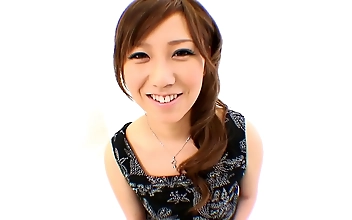 Sultry Japanese Beauty Teases-Hot Strip & Self-Pleasure Show