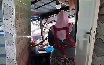 喷水 Wild Cowgirl Booty Rides Cock Hard Top Ride